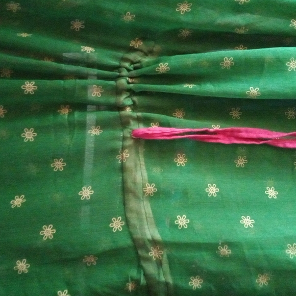 Cover up for bathing suit - Picture 4 of 6